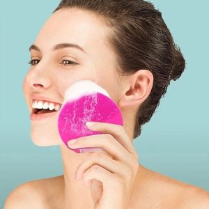Dispozitiv de Curatare si Masaj Facial 49 lei